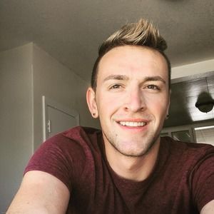 Meet your Posher, Colton